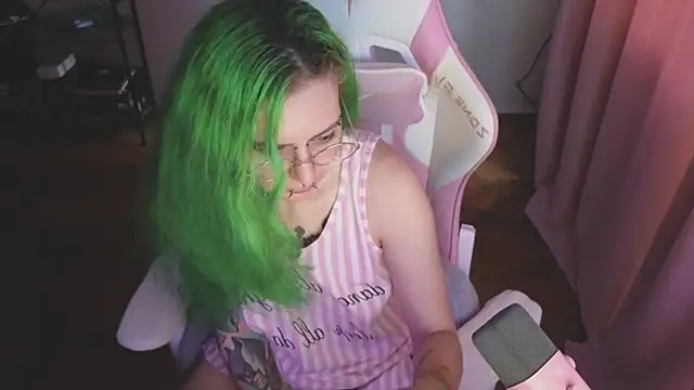 Ginger Stay online show from August 1, 2026, 12:26 pm