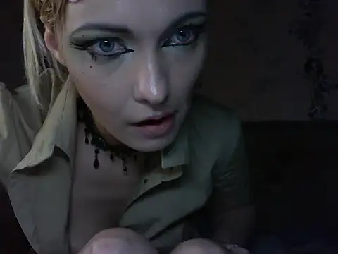 WildMissNiks online show from June 13, 2026, 6:55 am