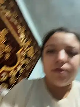 Snapshot of adelline chatting on October 14, 2025, 5:25 pm adelline online show from October 14, 2025, 5:25 pm