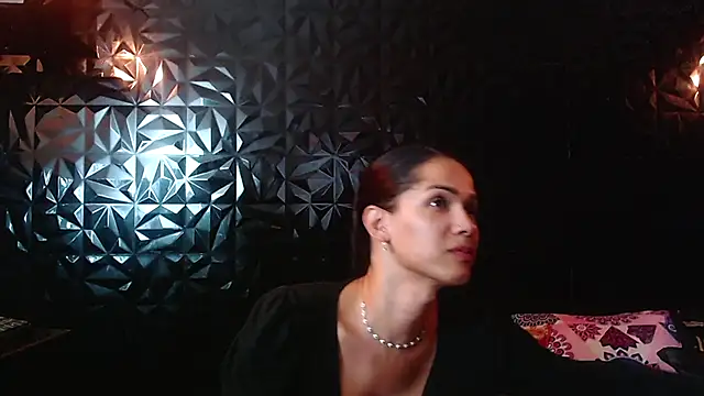 PINK  LOLA1 online show from October 27, 2025, 10:36 pm