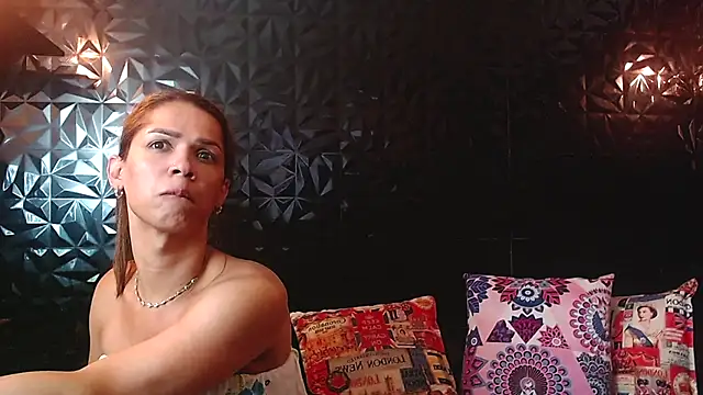 PINK  LOLA1 online show from November 20, 2025, 11:48 pm