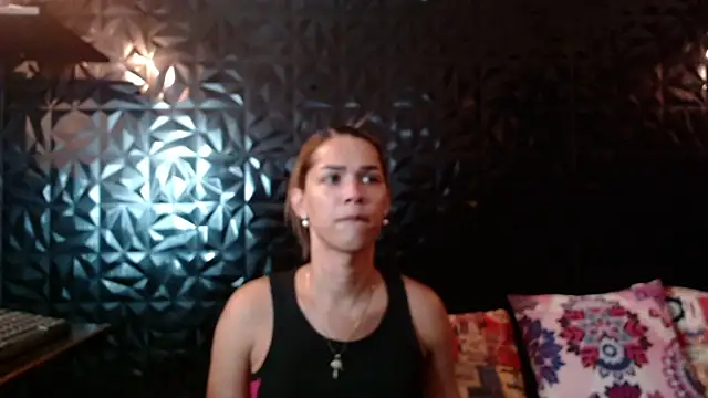 PINK  LOLA1 online show from June 19, 2026, 11:52 pm