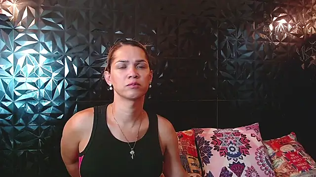 PINK  LOLA1 online show from June 25, 2026, 10:47 pm