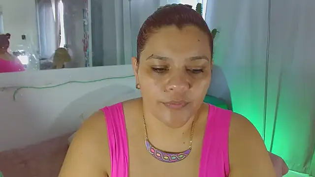 Selenna01 online show from February 1, 2025, 2:34 pm