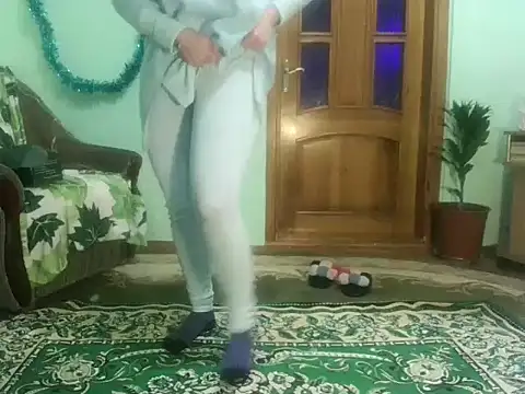 AngelTough20 online show from December 23, 2024, 5:22 pm