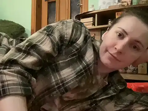 AngelTough20 online show from May 18, 2026, 12:07 am