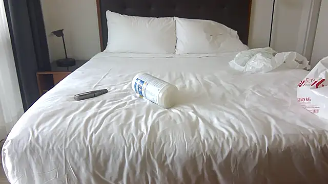 candidcandice online show from September 27, 2025, 10:26 pm