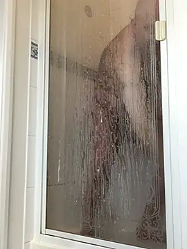 Free2cum4u online show from March 15, 2025, 10:24 am