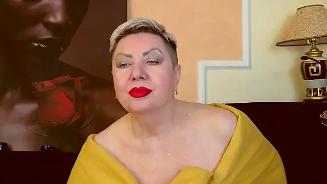 LadyPosh online show from December 3, 2024, 10:18 pm