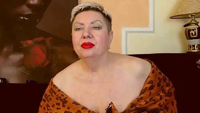 LadyPosh online show from December 6, 2024, 1:18 am