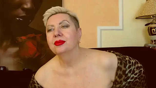LadyPosh online show from January 17, 2025, 1:47 am
