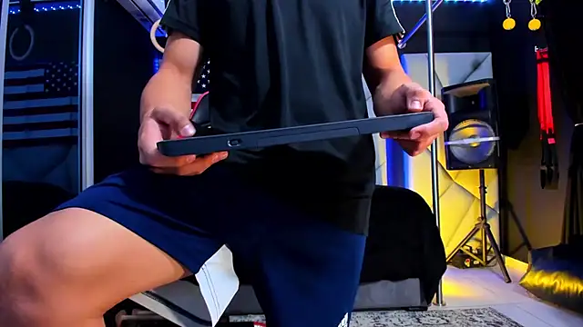 Aydenmiller96 online show from March 27, 2026, 4:40 am