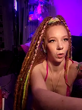 LucidLucy online show from March 25, 2026, 1:44 am