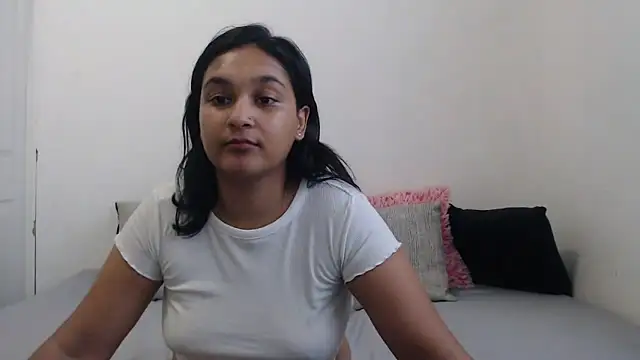 Indianbloom- online show from December 30, 2024, 3:35 pm
