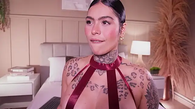 Snapshot of curvyliciousss chatting on March 9, 2026, 5:28 pm curvyliciousss online show from March 9, 2026, 5:28 pm