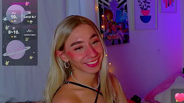 Snapshot of Littlebunny21 chatting on March 9, 2025, 10:52 pm Littlebunny21 online show from March 9, 2025, 10:52 pm