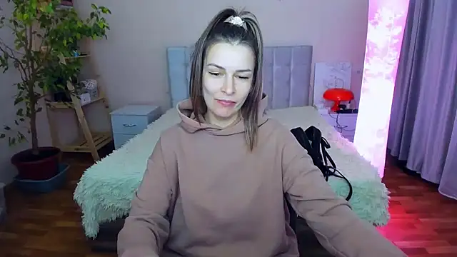 AlexiaDarren online show from March 11, 2025, 12:54 am