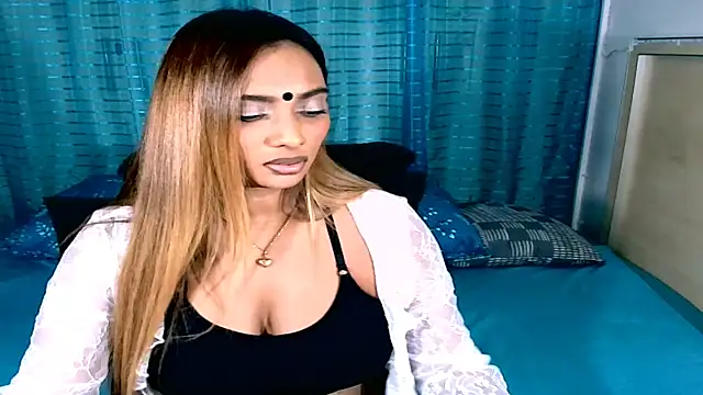 sexyindianchic online show from April 6, 2026, 7:04 pm