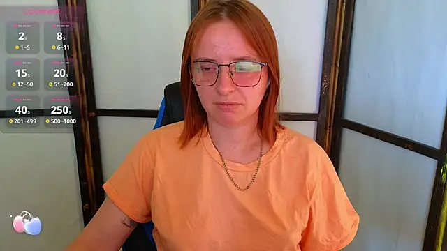 Snapshot of DanaMartina chatting on September 22, 2025, 1:57 pm DanaMartina online show from September 22, 2025, 1:57 pm