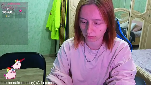 Snapshot of DanaMartina chatting on October 5, 2025, 3:10 pm DanaMartina online show from October 5, 2025, 3:10 pm