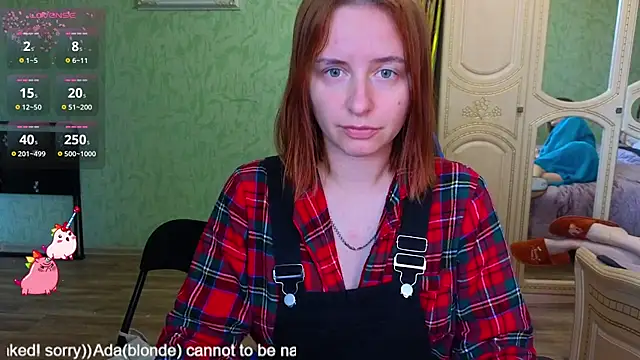 Snapshot of DanaMartina chatting on October 9, 2025, 10:13 am DanaMartina online show from October 9, 2025, 10:13 am