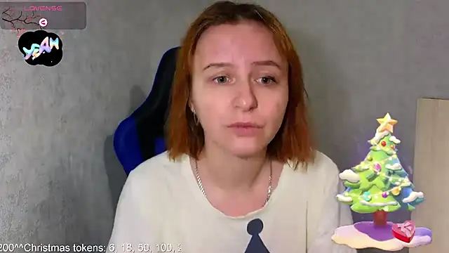 DanaMartina online show from December 18, 2025, 7:20 pm