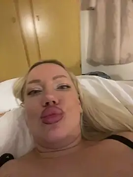 SofiaJoy online show from January 23, 2025, 9:39 pm