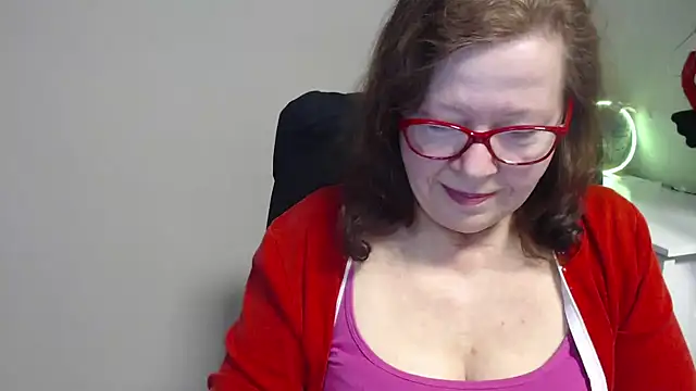 Adelewildx online show from March 19, 2025, 7:29 am