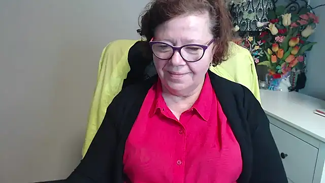 Adelewildx online show from May 8, 2026, 2:50 am