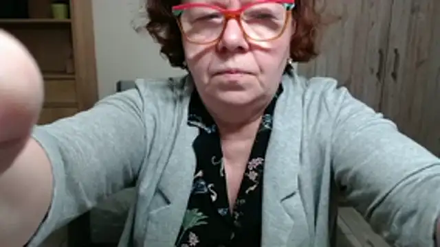 Adelewildx online show from May 8, 2026, 7:30 pm
