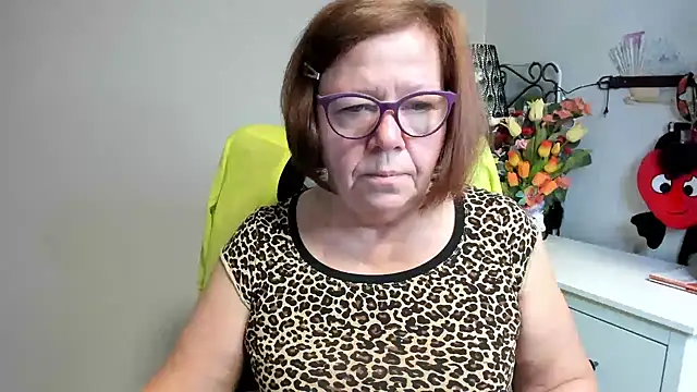 Adelewildx online show from June 12, 2026, 3:16 am