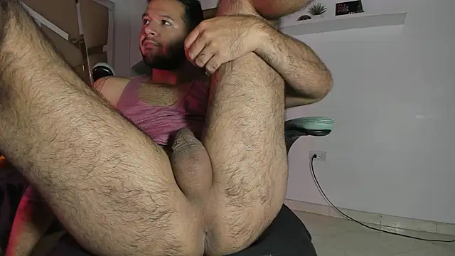 Snapshot of mister_miike chatting on January 22, 2025, 9:13 am mister miike online show from January 22, 2025, 9:13 am
