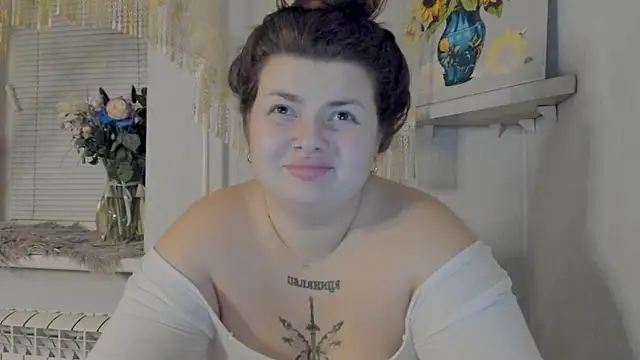 Snapshot of Eva_Shameless chatting on February 2, 2025, 7:14 pm Eva Shameless online show from February 2, 2025, 7:14 pm