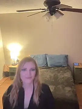 Snapshot of T-MarriedAndMessy-K chatting on March 17, 2026, 7:01 am T-MarriedAndMessy-K online show from March 17, 2026, 7:01 am