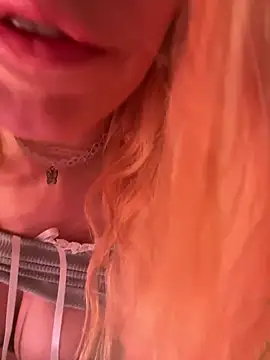 pisswhorelana online show from October 12, 2025, 11:26 pm