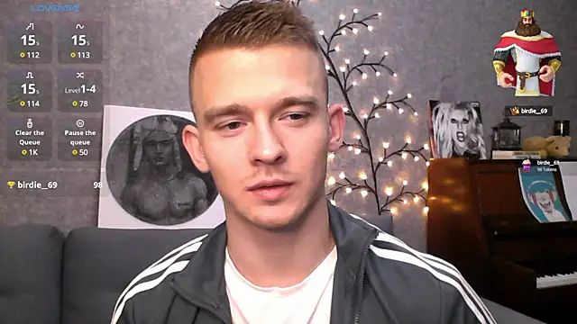 Snapshot of Marvelboy_ chatting on December 18, 2024, 9:51 pm Marvelboy online show from December 18, 2024, 9:51 pm
