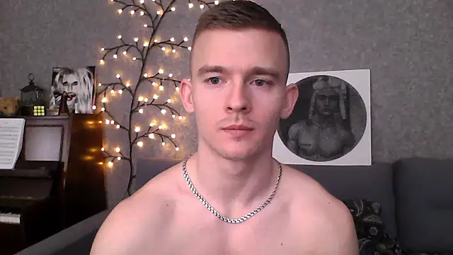 Snapshot of Marvelboy_ chatting on February 8, 2025, 12:17 pm Marvelboy online show from February 8, 2025, 12:17 pm