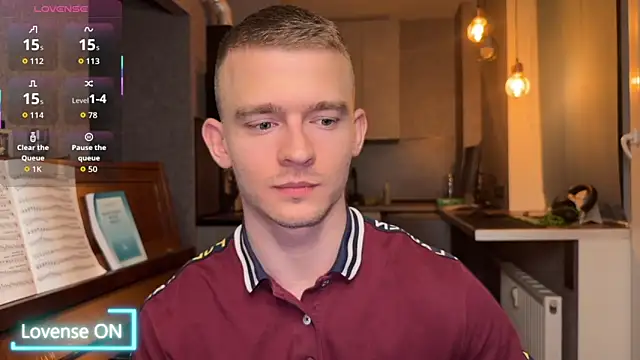 Snapshot of Marvelboy_ chatting on October 24, 2025, 9:44 pm Marvelboy  online show from October 24, 2025, 9:44 pm