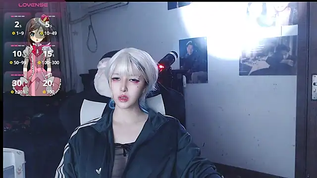 candy cola online show from September 27, 2025, 3:11 am