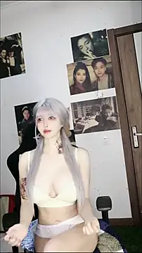 candy cola online show from January 18, 2026, 5:55 am