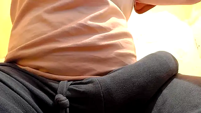 Snapshot of gae89tano chatting on October 7, 2025, 6:38 pm gae89tano online show from October 7, 2025, 6:38 pm