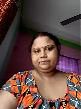 yourssoumi online show from December 31, 2024, 6:37 am