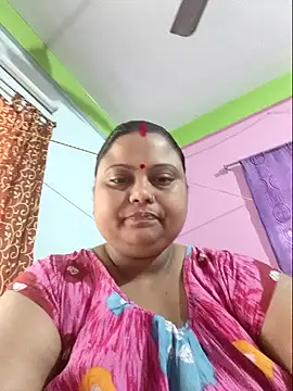 yourssoumi online show from January 4, 2025, 3:18 am