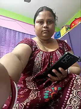 yourssoumi online show from February 24, 2025, 3:55 am