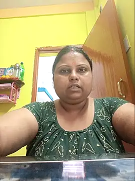 yourssoumi online show from March 2, 2025, 11:50 am