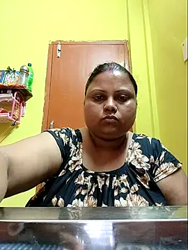 yourssoumi online show from March 7, 2025, 7:05 pm