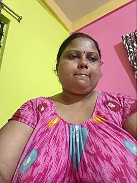yourssoumi online show from March 13, 2025, 6:45 pm