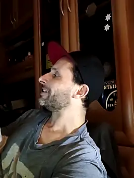 Snapshot of FireFox_Feel chatting on March 13, 2025, 11:27 pm FireFox Feel online show from March 13, 2025, 11:27 pm