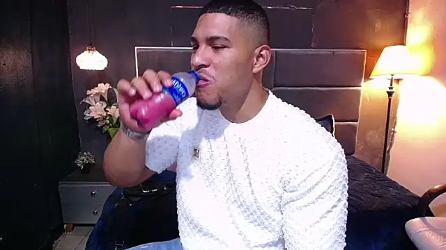 Snapshot of teddyfit19cm chatting on February 24, 2026, 1:20 pm teddyfit19cm online show from February 24, 2026, 1:20 pm