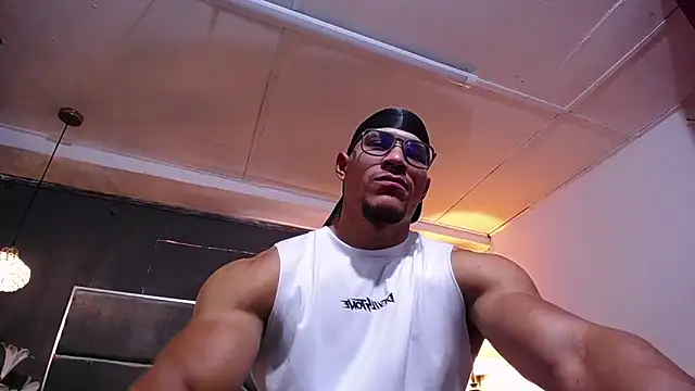 Snapshot of teddyfit19cm chatting on March 15, 2026, 1:28 pm teddyfit19cm online show from March 15, 2026, 1:28 pm